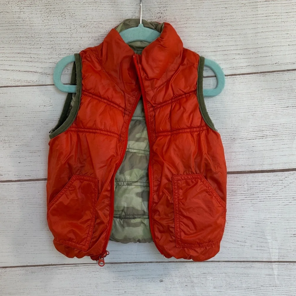 Bundle of 3 Toddler Kids boys Sweaters + puffy vest -2T Carter's Cat & Jack - Picture 13 of 16